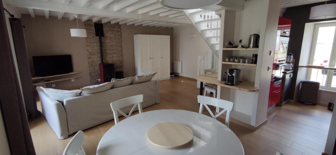 Au Calme Au Coeur De Bayeux Villa Luaran gambar