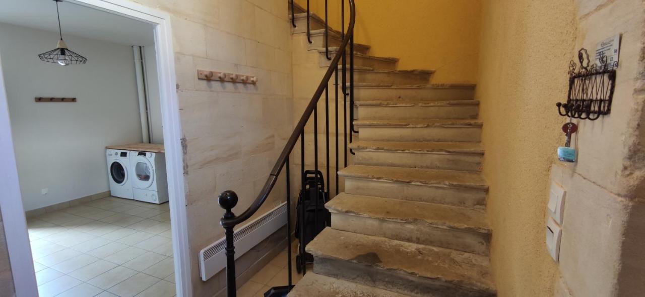 Au Calme Au Coeur De Bayeux Villa Luaran gambar